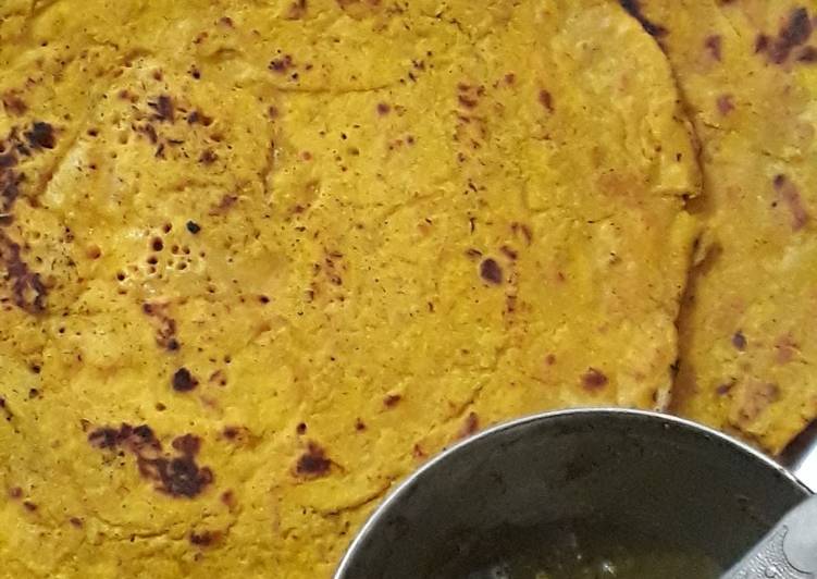 Step-by-Step Guide to Make Super Quick Homemade Besan chilla with green chutney