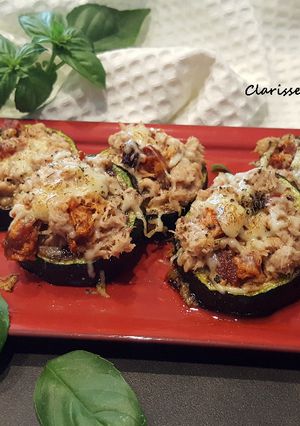 Une photo de Galets de courgettes au thon et chorizo