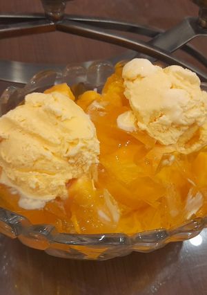 A picture of Mango Falooda Drink.