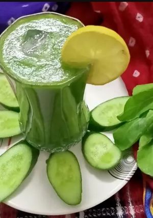A picture of Green Vegetables juice.