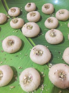 பால் பேடா 🥛🥛 (Paal beda recipe in tamil) செய்முறை முக்கிய புகைப்படம்