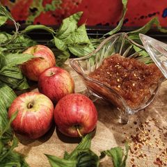 Apple chutney A picture of Apple chutney.