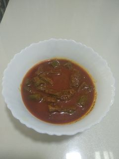 भरवा तुरई की सब्जी (Bharwan Turai ki sabzi recipe in hindi) रेसिपी मुख्य फोटो