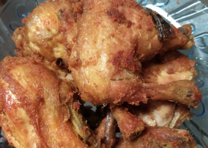 Ayam goreng gurih