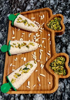 A picture of Anjeer kulfi.