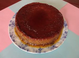 Una foto de Budín chocolatoso de pan 🥧