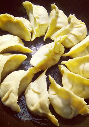 Foto resep Gyoza Jiaozi Mandu or whatever