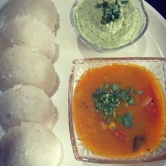 A picture of Idli sambar.