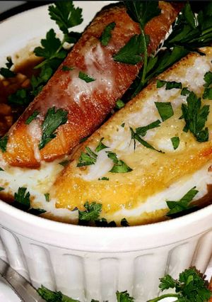 A picture of Mike's French Onion Soup.