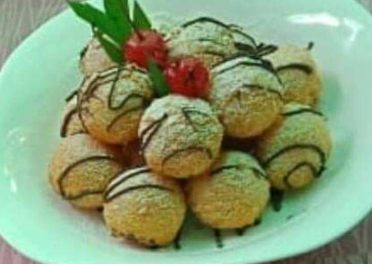 Resep: Di RumahBola bola singkong isi coklat