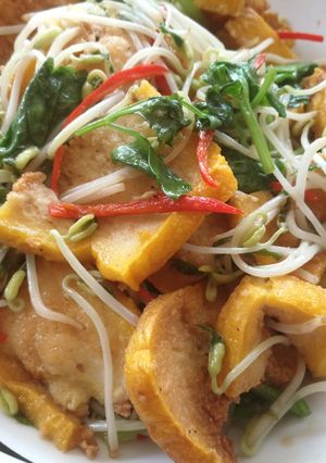 รูปของ เมนูตรุษจีน-ผัดถั่วงอก(เจ)#จานนี้ดี​ กินแล้วรวย