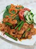 Camarones al ajillo