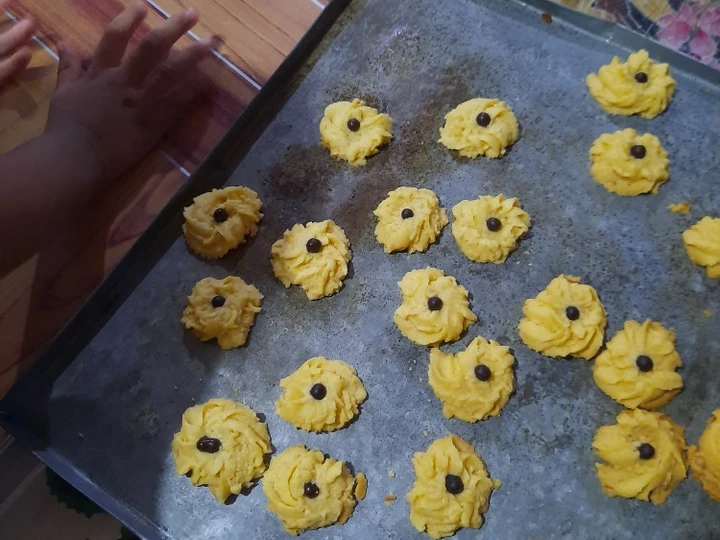 Langkah Mudah untuk Menyiapkan Resep Kue Semprit Keju yang Sempurna Anti Ribet, Lezat