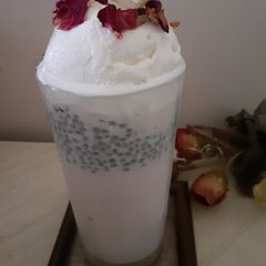 A picture of Gulkand Falooda.