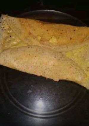 A picture of Cheese dosa.