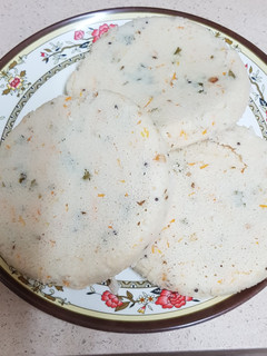 A picture of Masala idli.