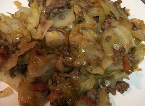 https://img-global.cpcdn.com/recipes/ecd99e5f30663e3a/300x220cq70/southern-cabbage-recipe-main-photo.jpg