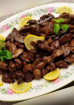 صورة لوصفة كبدة الدجاج بدبس الرمان