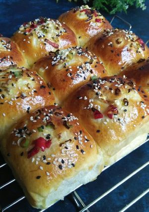Foto resep Roti Sobek Sosis Bolognese