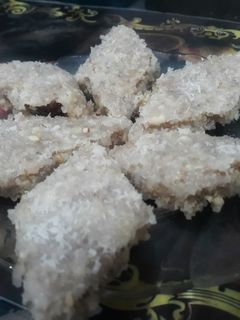 માંડવી પાક (Mandvi pak Recipe inGujarati) રેસીપી મુખ્ય ફોટો