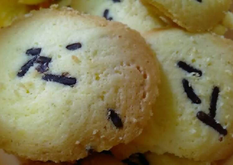 Bagaimana Membuat Lidah Kucing Maizena tanpa cetakan, Enak Banget