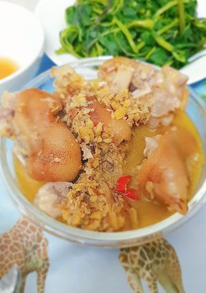 Hình của món Móng giò giả cầy.