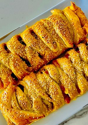 عکسی از دستور اشترودل گوشت و قارچ