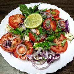 A picture of Golden shine crunch salad with Tulsi.
