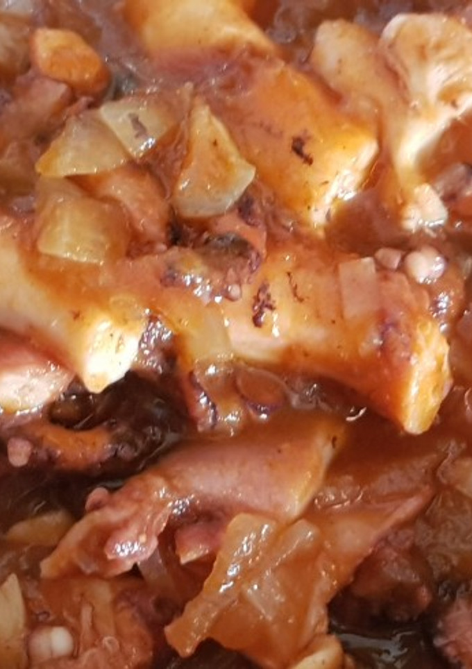 Una foto de Guiso de pulpo. Pica pica de pop