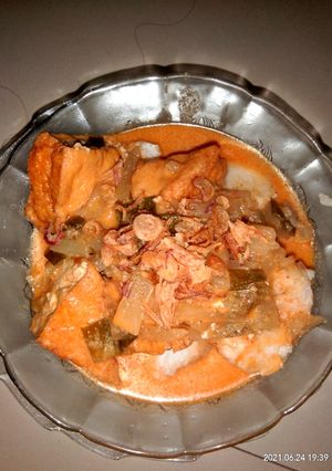 Foto resep Lontong sayur labu siam dengan tahu