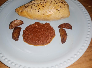 Una foto de Chileno relleno hojaldrado