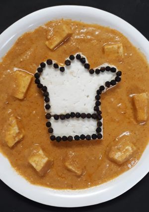 A picture of Shaahi paneer.