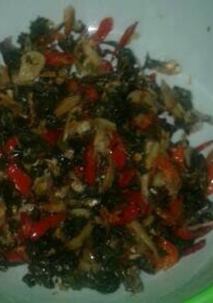 Foto resep Oseng teri dan daun singkong