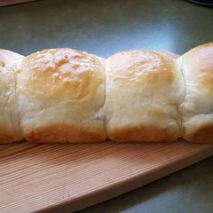 A picture of Soft roll bread.