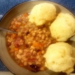 A picture of Ham and Bean Soup.