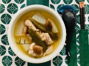 A picture of pickled chillies