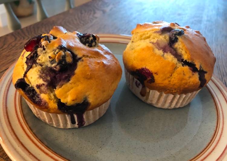 Moist Yoghurt Blueberry Muffins Moist Yoghurt Blueberry Muffins
