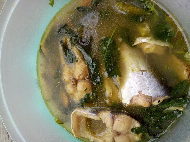 Bagaimana Membuat Pindang patin bumbu cemplung yang Enak Banget