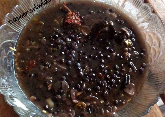 Resep Jukut undis (kedelai hitam) oleh Dapoer sriwidi Resep Jukut undis (kedelai hitam) oleh Dapoer sriwidi