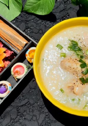 Hình của món Cháo cánh gà và da gà.