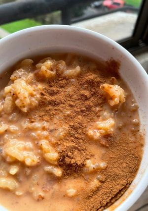 Una foto de Arroz con leche proteico