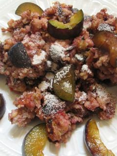 Túrós-szilvás morzsa (Gluténmentesen is) recept fotója