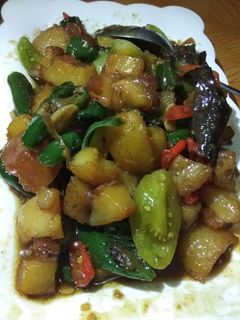 Foto resep Tumis kikil cabe jjo