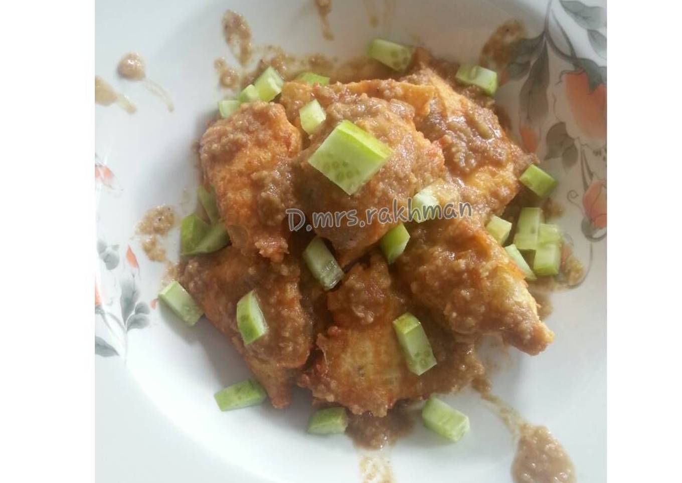 Saus kacang untuk batagor