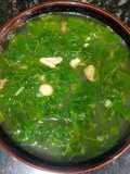 Canh rau ngót nấu hến