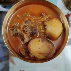 A picture of Mutton curry.