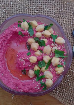 A picture of Roasted beetroot hummus.
