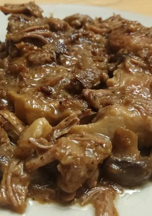 Una foto de Cabeza de lomo con champiñones a la cerveza