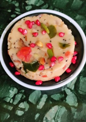 A picture of Onion Tomato Upma.