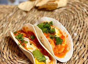 Foto principal de Tacos vegetarianos de huevos rancheros